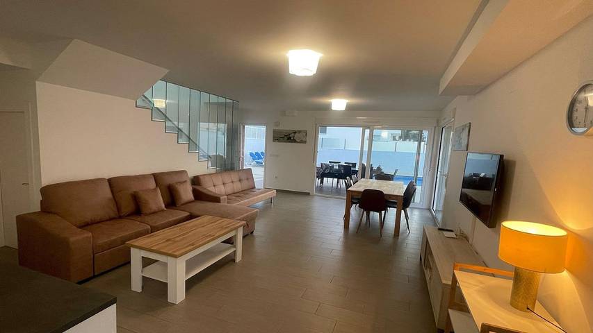 Casa rural para 9 personas, con piscina y jardín en Santa Pola - 2