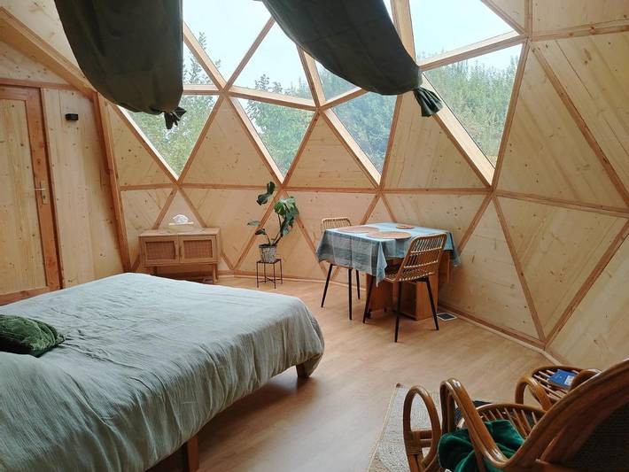 Gîte pour 2 personnes, avec jardin et vue dans Zutkerque