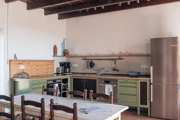 Gîte pour 5 personnes, avec piscine et jardin à Poullignac - 2