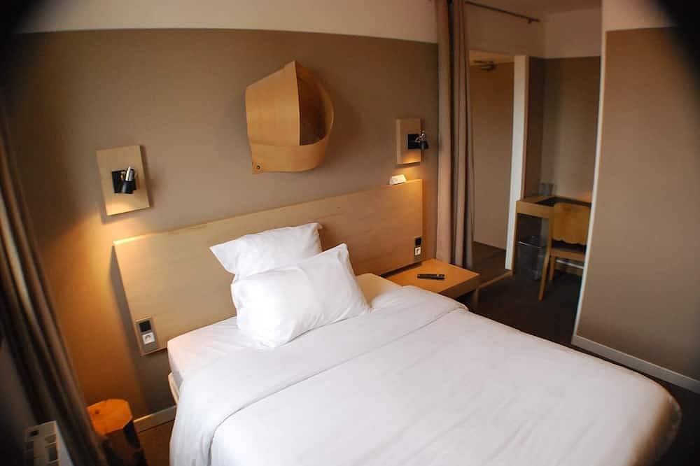 Appartement entier, Appart. Chêne (1chambre) in Ennezat, Puy-de-Dôme