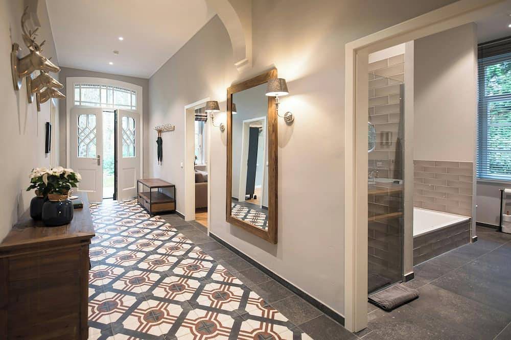Ganze Wohnung, Auszeit in Ostfriesland: Edles Apartement am See in Friedeburg, Nordseeküste