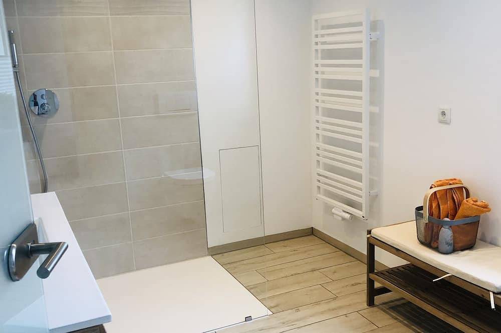 Ganze Wohnung, Ferienwohnung mit Kamin am Rennsteig im Thüringer Wald in Finsterbergen, Friedrichroda