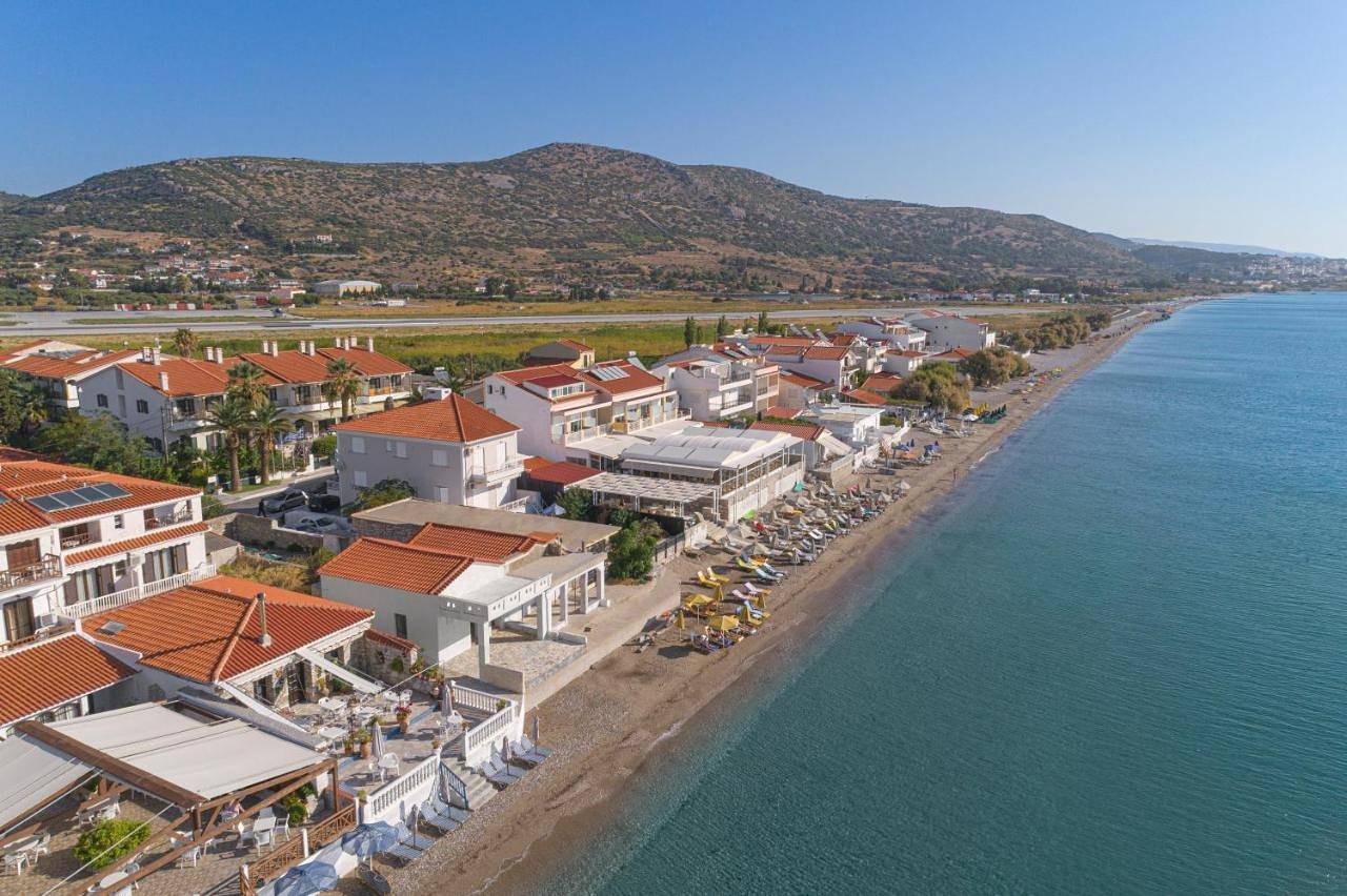 Hotel for 4 people with terrace in Samos