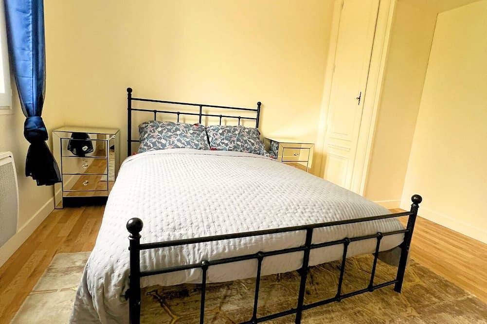 Maison Independente | 2 Bedrooms | 15min Paris by Train in Sarcelles, Val-d'Oise
