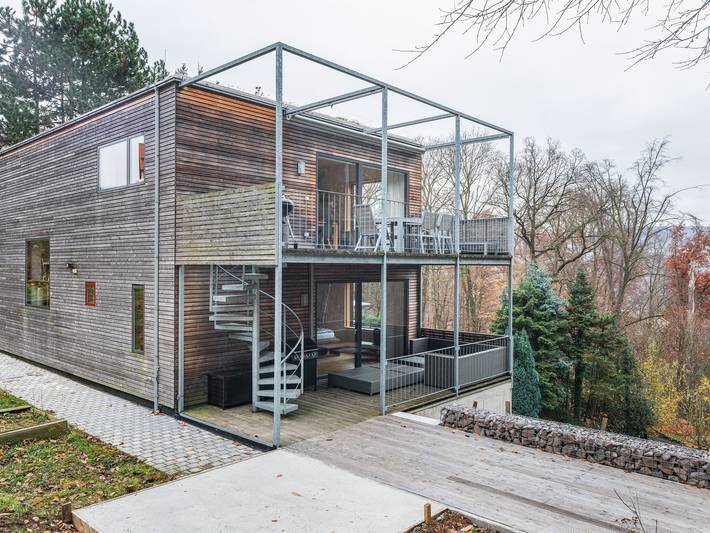 Ferienhaus für 10 Personen, mit Balkon und Terrasse sowie Garten und Sauna im Osterzgebirge