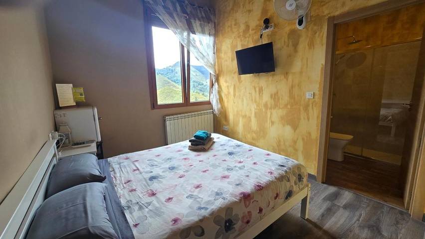 Maison de campagne pour 2 personnes, avec sauna et jardin ainsi que vue et piscine à Cangas de Onís - 4