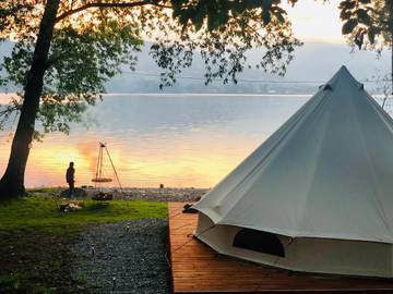 Tente pour 3 personnes, avec vue sur le lac ainsi que terrasse et vue dans Silésie