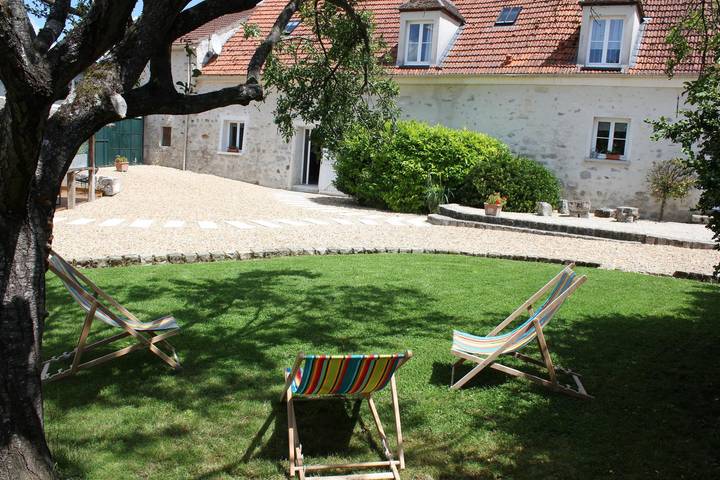Gîte pour 13 personnes, avec jardin