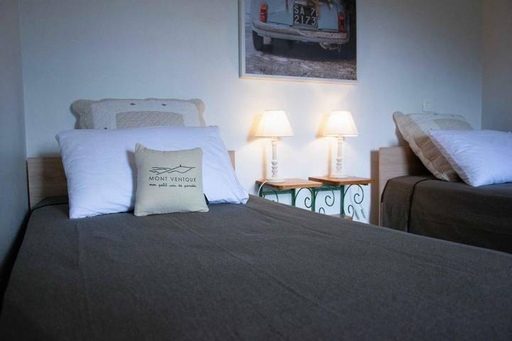 Maison de campagne pour 10 personnes, avec piscine et jardin ainsi que vue et bassin pour enfant, adapté aux familles à La Roche-sur-le-Buis - 2