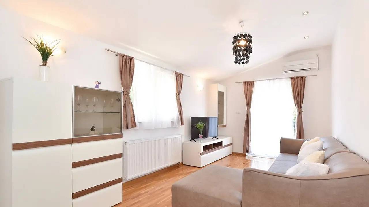 Ferienhaus für 8 Personen (185 m²) in Grab in Dalmatinisches Zagora
