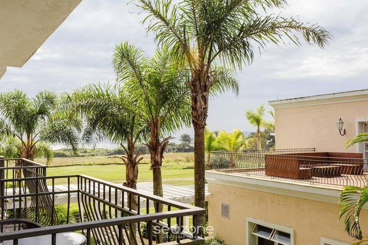 Station pour 4 personnes, avec balcon ainsi que piscine et sauna - 1