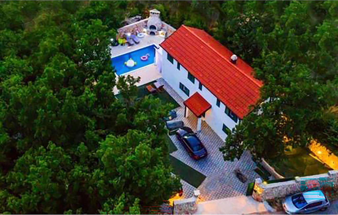 Gemütliche Ferienwohnung in der Nähe der Sehenswürdigkeiten von Imotski mit Pool und Parkplatz in Imotski, Makarska Riviera