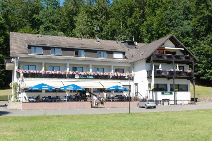 Hotel für 2 Personen, mit Terrasse und Pool sowie Ausblick