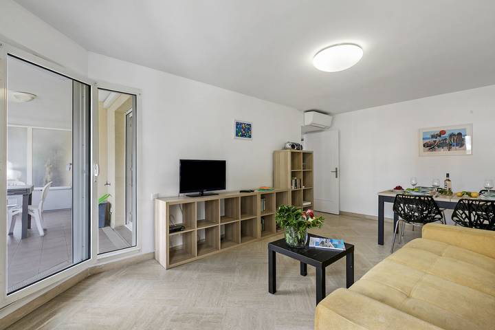 Appartamento intero, Daturas Bright Apt with Balcony in Mentone, Costa mediterranea (Francia)