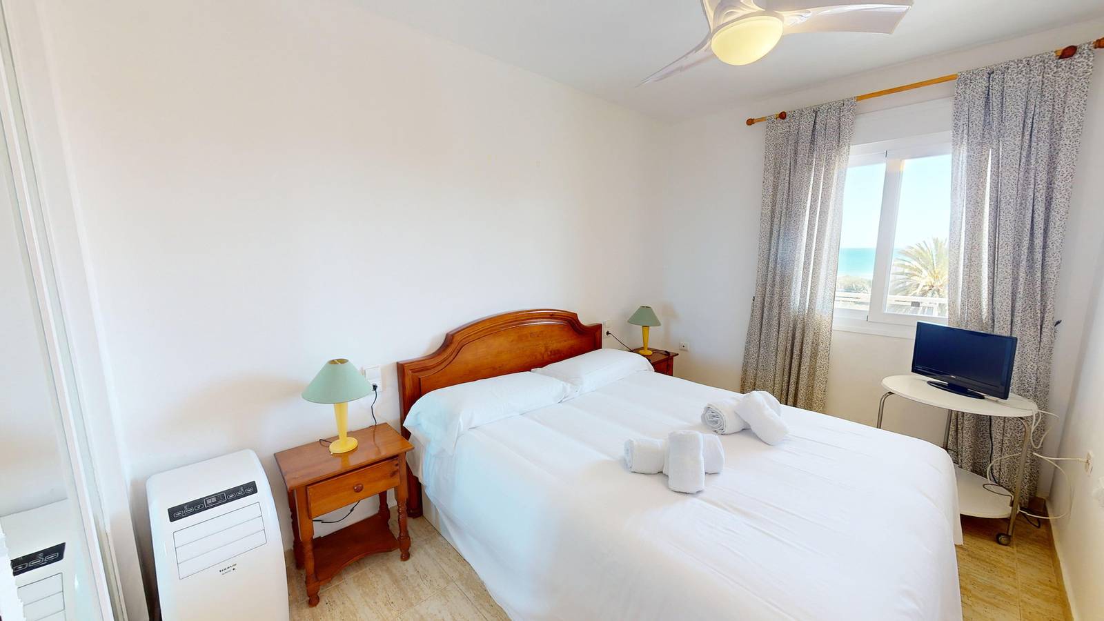 Apartamento entero, Balcones al Mar by On Travel in Oliva, Costa Blanca