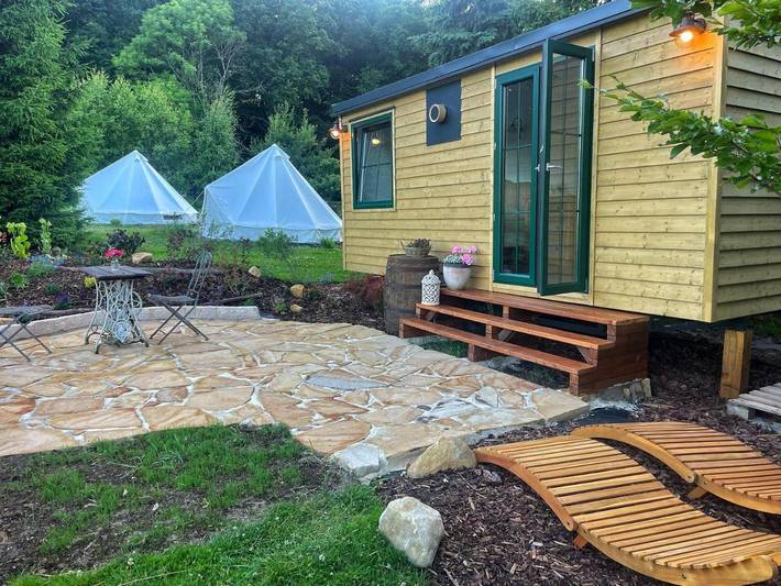 Camping für 3 Personen, mit Garten und Ausblick in der Böhmische Schweiz