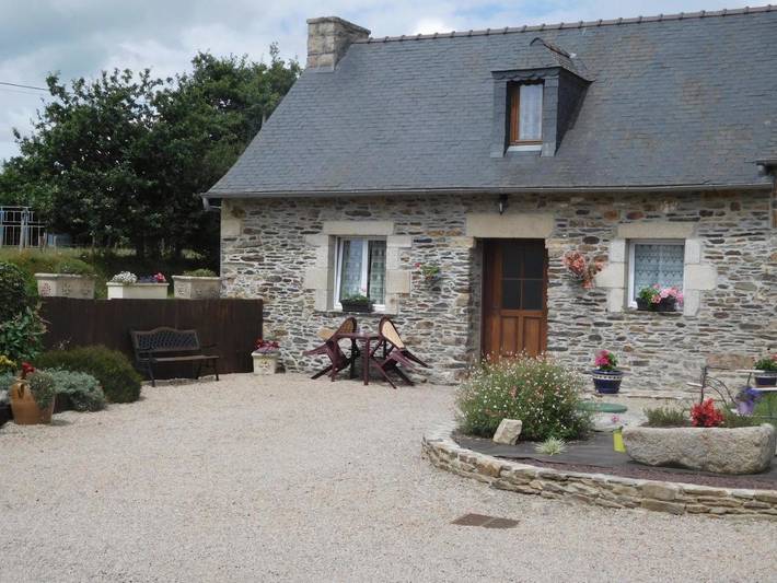 Location de vacances pour 5 personnes, avec jacuzzi et jardin à Garlan - 3