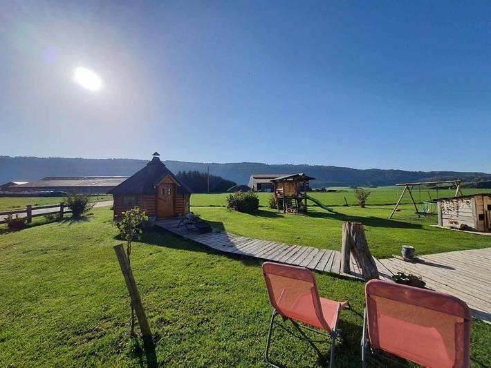 Maison d’hôte pour 2 personnes, avec Terrasse et Jacuzzi ainsi que Jardin et Vue à Les Gras