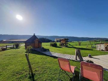 Maison d’hôte pour 2 personnes, avec jardin et jacuzzi à Arc-sous-Cicon