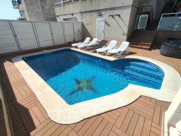 Location de vacances pour 7 personnes, avec jardin ainsi que piscine et vue, animaux acceptés dans Segur de Calafell - 4