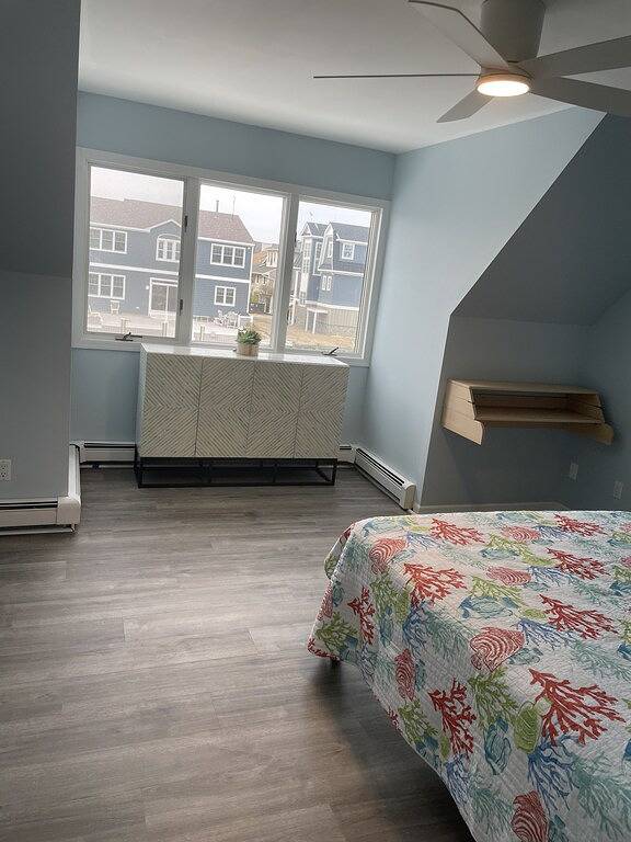 New Luxury Waterfront Beach House in Lavallette! Sleeps 12! in Toms River, Ocean County