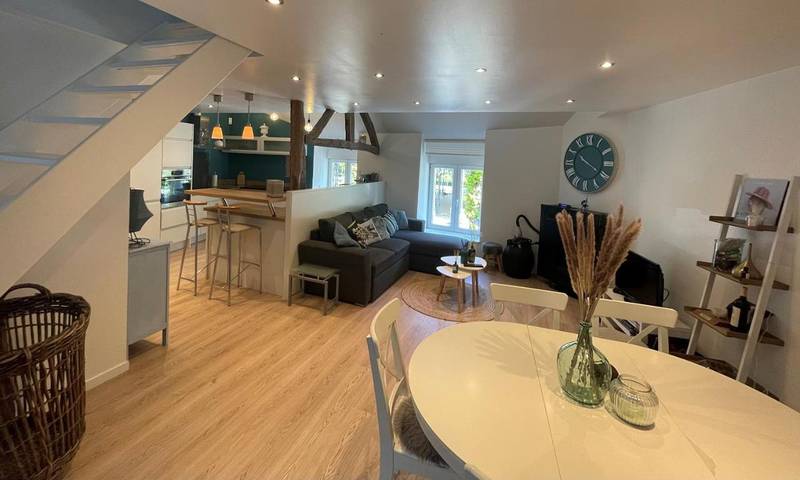 Villa voor 4 personen, with Terras and Zwembad as well as Sauna and Uitzicht in Spa