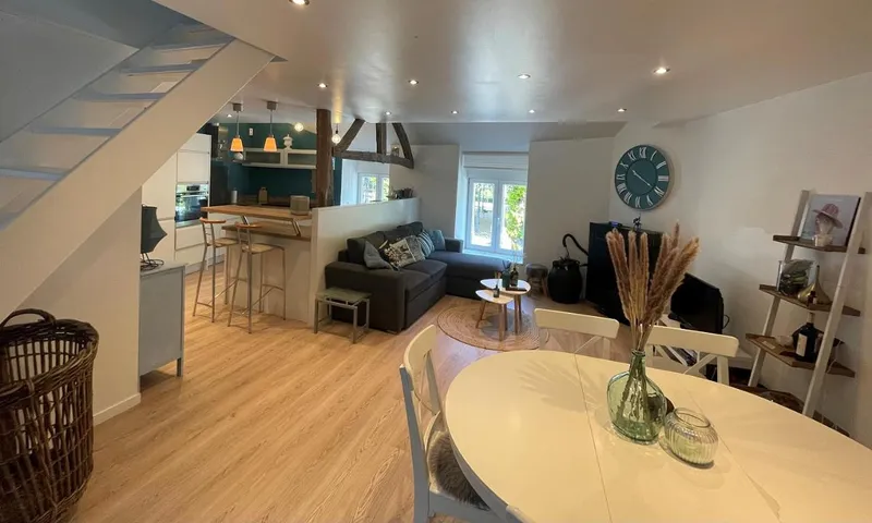 Chalet para 4 personas, con sauna y terraza además de piscina y vistas, Se admiten mascotas - 1