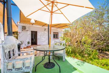 Villa for 2 People in Coín, Málaga Province, Photo 3