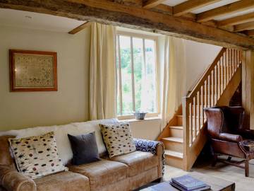 Log Cabin for 2 People in Powys, Mid-Wales, Photo 2