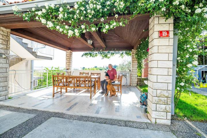 Ferienhaus für 5 Personen, mit Ausblick und Terrasse in Slowenien - 2