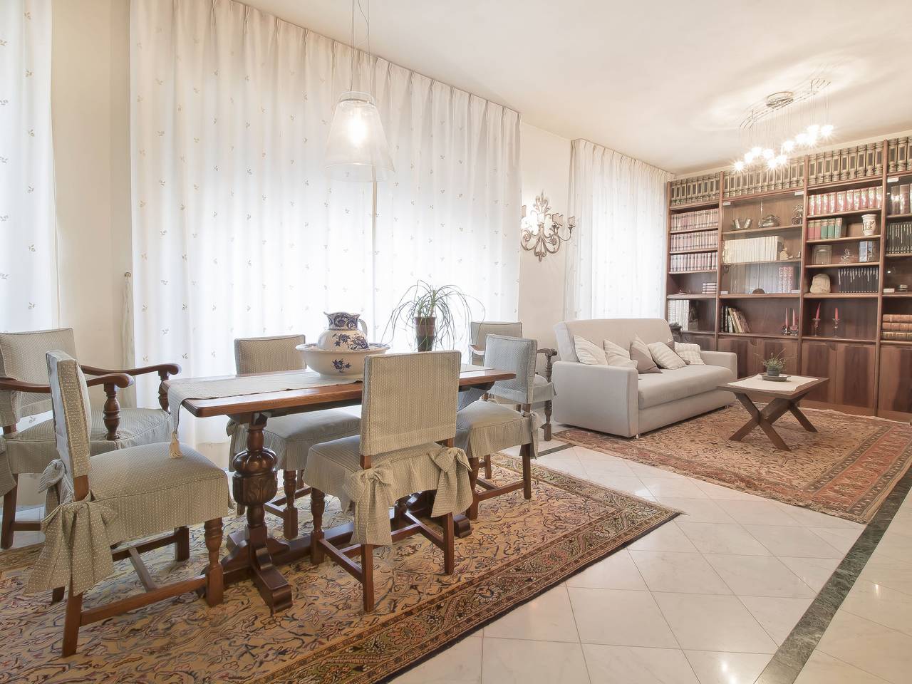 Geheel appartement, Lungomare in Viareggio, Italiaanse Rivièra
