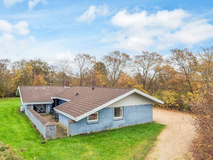 Ferienhaus für 12 Personen, mit Garten und Pool, mit Haustier in Jegum
