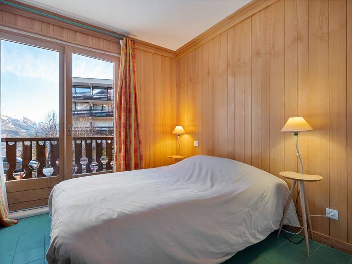 Entire apartment, Luxury 3-room apartment, direct slope access, 6 people in Pra-Loup, Uvernet-Fours