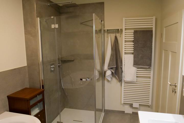 Ferienwohnung für 6 Personen, mit Balkon/Terrasse in Floh-Seligenthal - 3