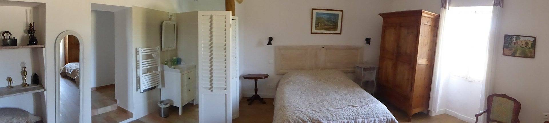 Chambres d'hôtes - Mas la Vitalis - Chambre Farigoule in L'Isle-sur-la-Sorgue, Vaucluse
