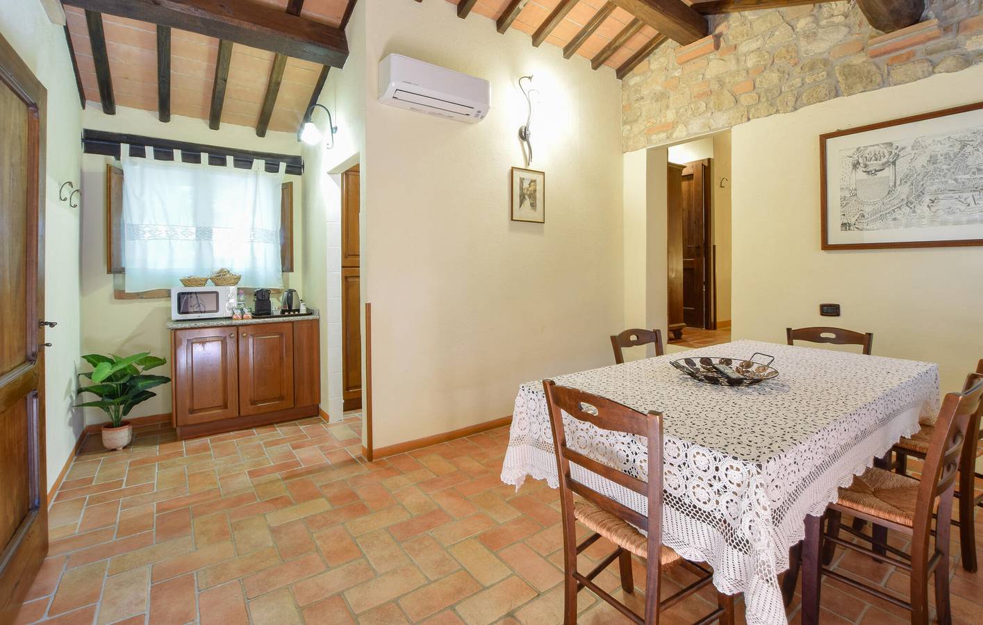 Appartement chic à Todi avec piscine et Wi-Fi, à 2,5 km du centre-ville in Todi, Province de Pérouse