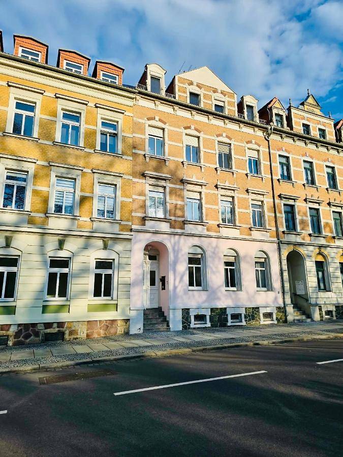 Ferienwohnung für 6 Personen, mit Terrasse und Garten sowie Ausblick in Döbeln