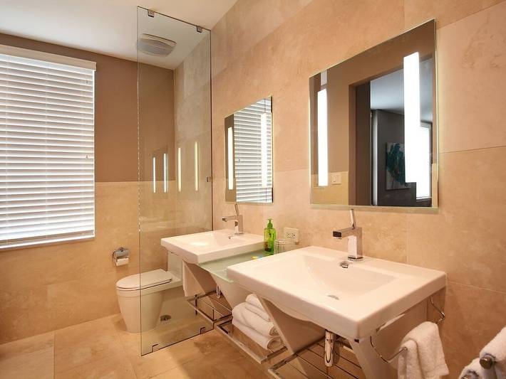 Apartment for 7 people, with terrace in Memphis