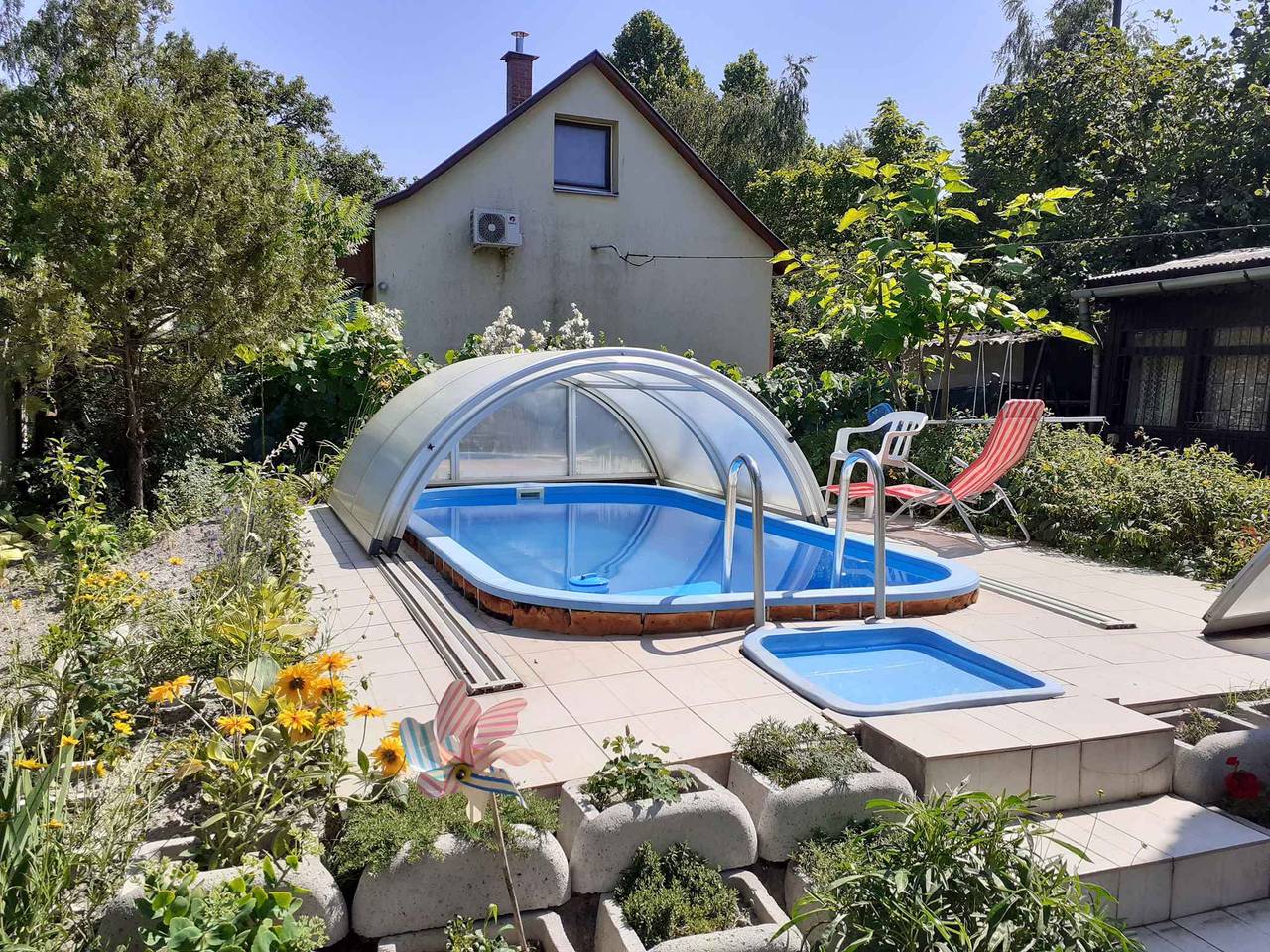 Ferienhaus mit Wellnesseinrichtungen und Sauna  in Balatonfenyves, Plattensee Südufer