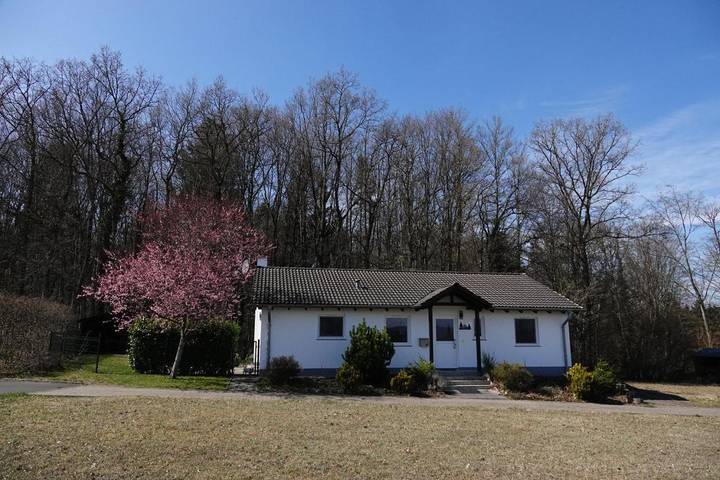 Ferienhaus für 6 Personen, mit Garten und Ausblick in Gerolstein