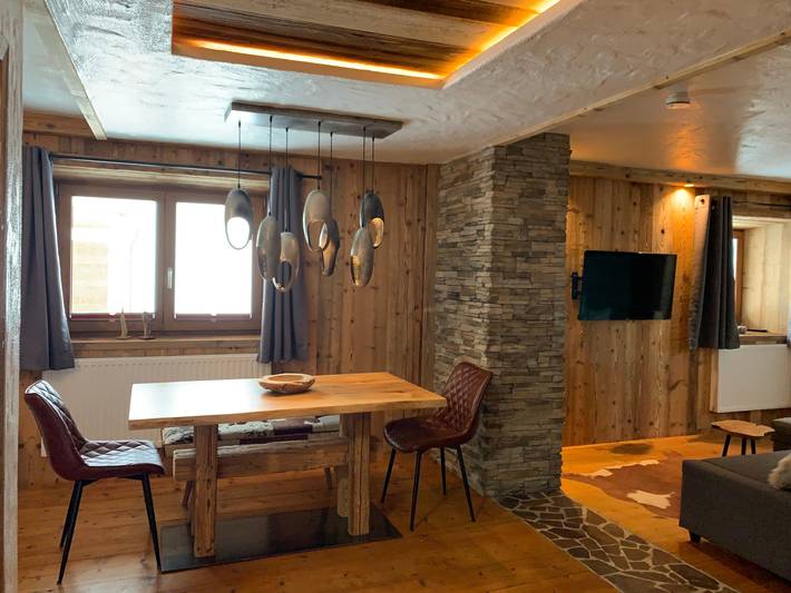 Ganze Ferienwohnung, Apart Hansler "das Sandro" mit eigenem Kinderzimmer in Ehrwald, Ammergauer Alpen (Österreich)