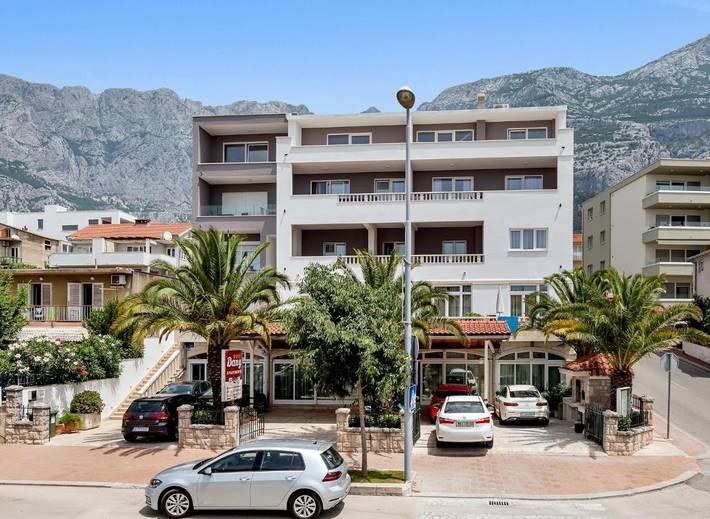 Maison d’hôte pour 4 personnes, avec jacuzzi et jardin à Makarska