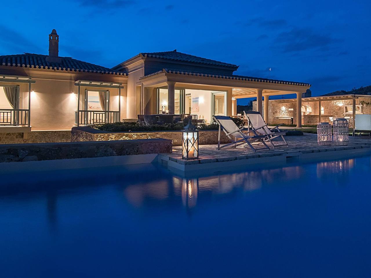 Villa in Peloponnes mit Strand und Pool in Kranidi, Argolis