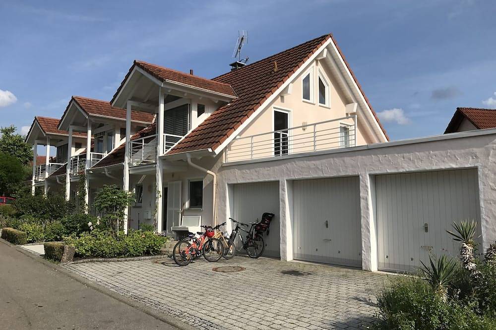 Ganze Wohnung, Auszeit am Bodensee  - Schöne, gepflegte 3-Zimmer-Wohnung in Stockach-Wahlwies in Wahlwies, Stockach