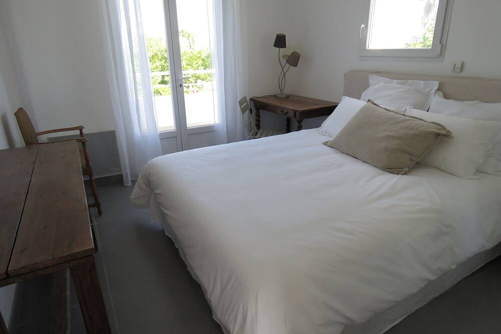 Beautiful House by the sea for 9 pax in Sete Villeroy District in Sete, Mittelmeerküste (Frankreich)
