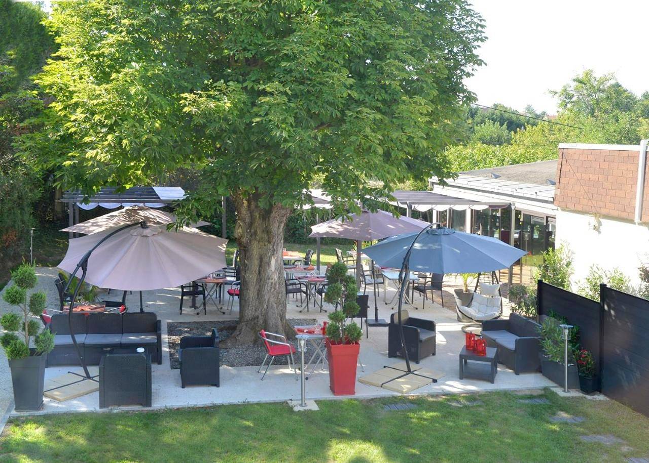 Logis Hotel Le Prieure in Saint-Marcel (Indre), Région de Châteauroux
