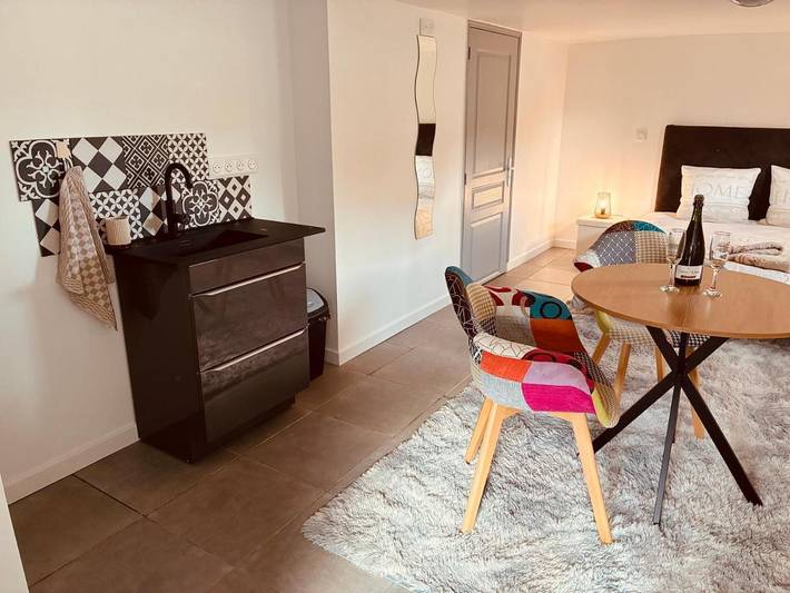 Location de vacances pour 2 personnes, avec Jacuzzi à Ay (Marne) - 4
