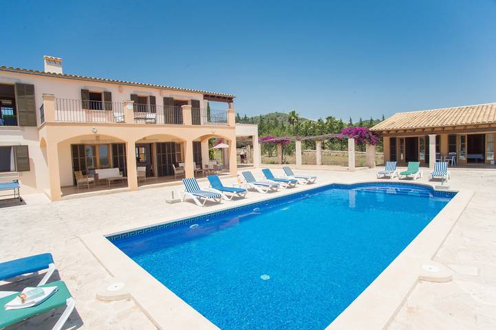 Finca für 12 Personen, mit Terrasse und Garten sowie Pool in Calonge (Mallorca) - 4