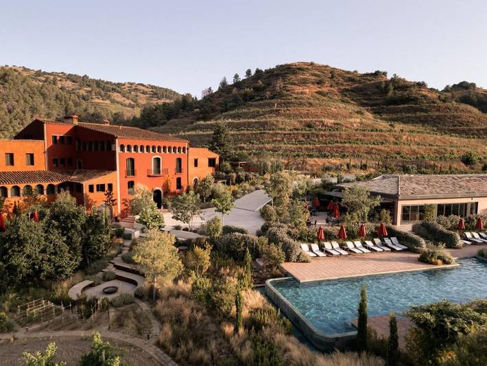 Hôtel pour 2 personnes, avec Terrasse et Jacuzzi ainsi que Jardin et Piscine