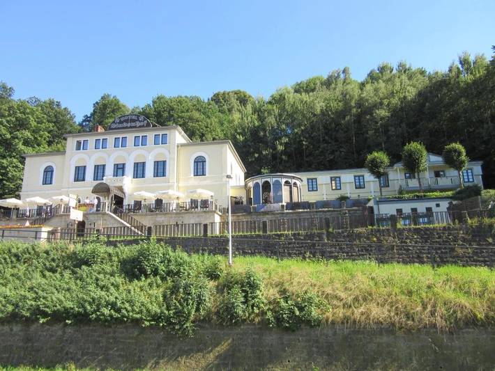 Hotel für 2 Personen, mit Terrasse und Whirlpool sowie Sauna in Königstein